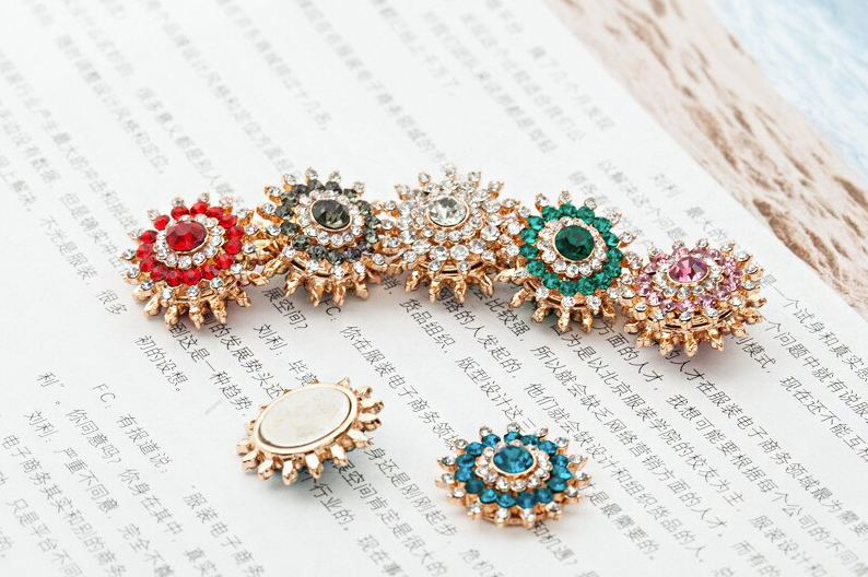 12 Pcs Beautiful Magnetic Hijab Clips Colourful Crystal Design